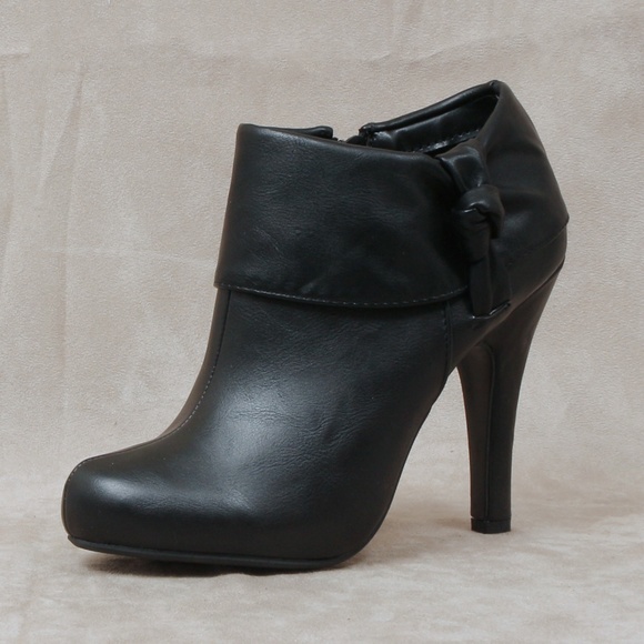 Henrie Black Leather Heeled Bootie main image 0